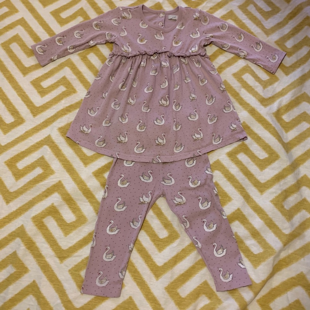 Baby girl swan long sleeve & pant set 6-12 months